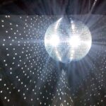 Spiegelbol 30cm | MJevent | verhuur | licht en geluid