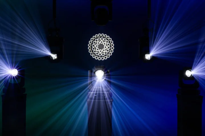 Showtec Xpression 2000B Beam mj-event
